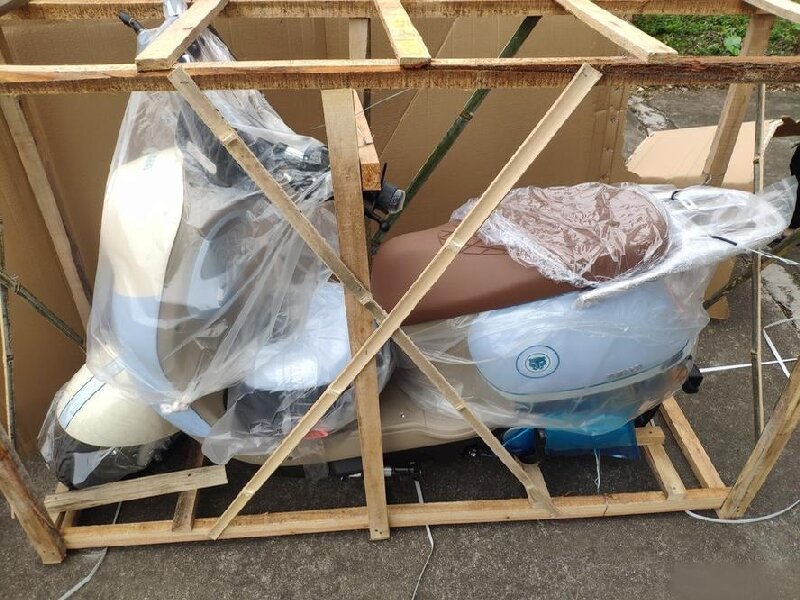 成都到咸安區(qū)電動車托運物流公司