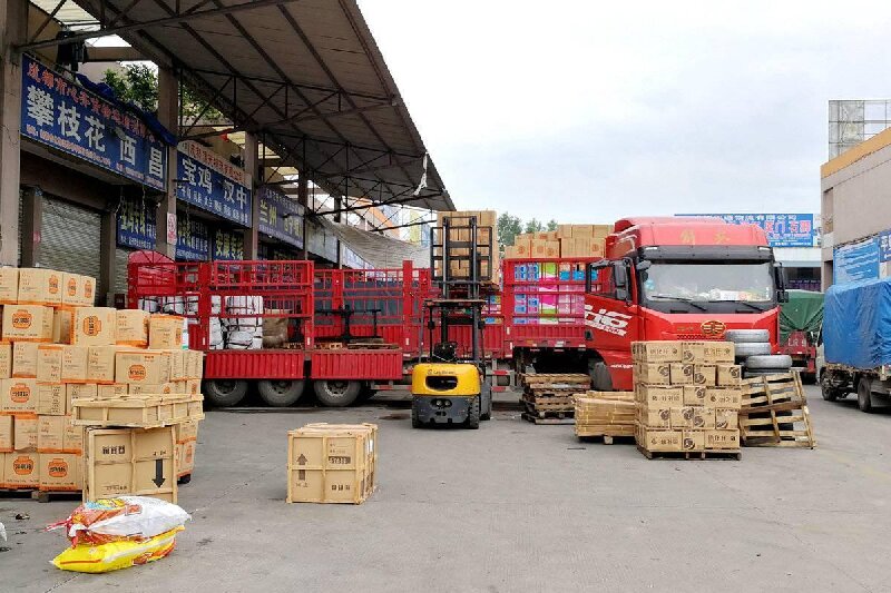 呼和浩特到頭屯河區(qū)貨運公司