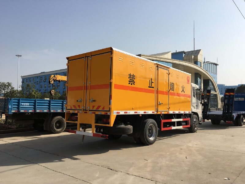 成都到泗洪危險(xiǎn)品運(yùn)輸